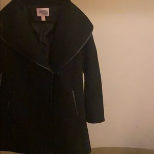 Dramatic collar pea coat